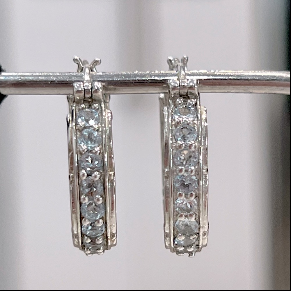 Sky Blue Topaz Silver Scroll Detailed Hoop Earrings - Picture 5 of 14